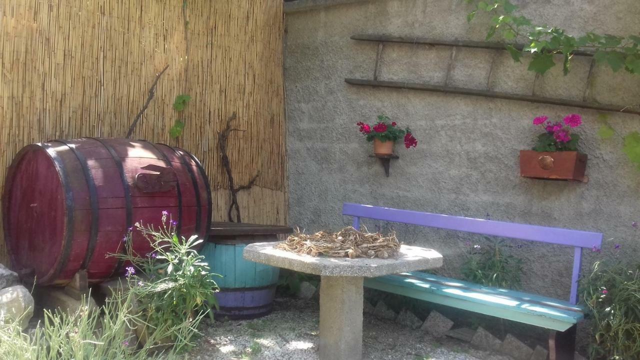 Guesthouse Familija Tariba スペタルスカ・ドラガ エクステリア 写真
